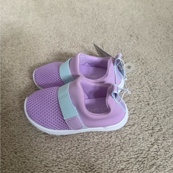 NWT Toddler Girls Cat & Jack Size 6 Purple Mesh water shoes - Picture 2 of 4